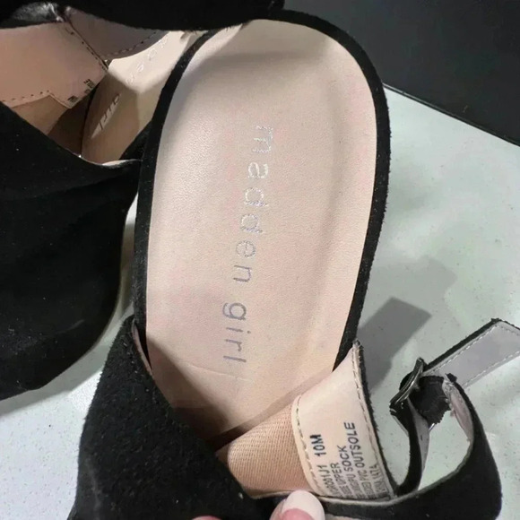 Madden Girl Black Suede Open Toe Heels Size 10 - Picture 12 of 12